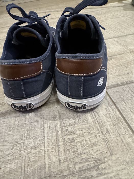 Tenisi dockers casual sport