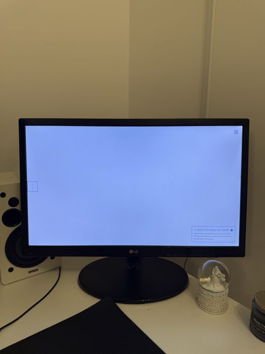 Monitor LG FHD 22"
