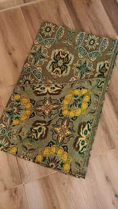 Нови битови черги и завивки с антична стойност