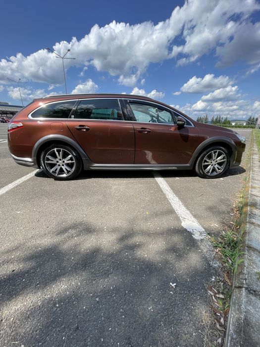 PEUGEOT 508 2012