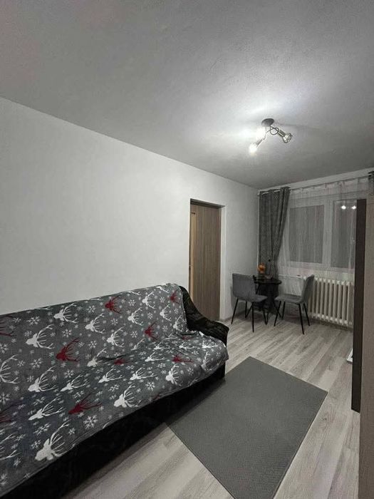 Apartament de închiriat