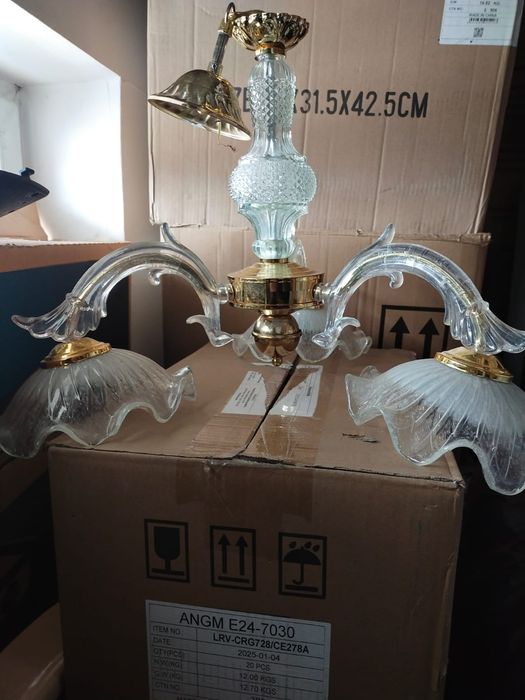 Люстра классическая хрустальная