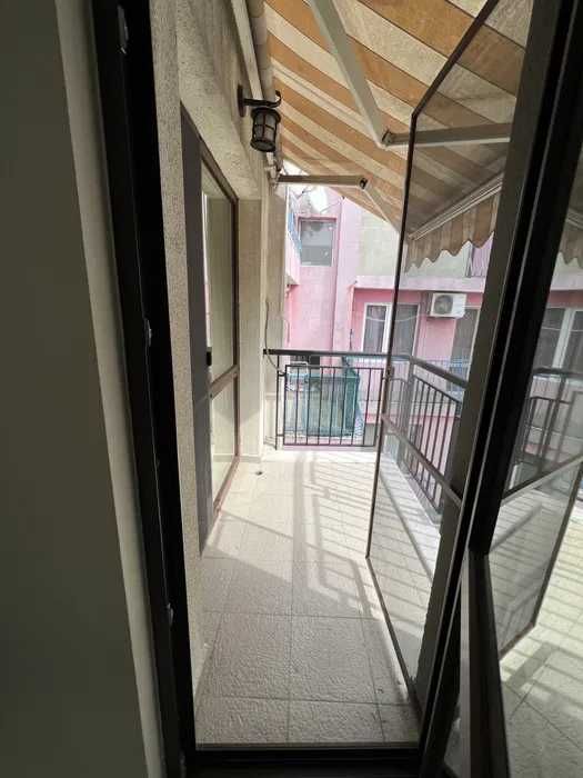 Дава се под наем Тристаен апартамент в Варна, Автогара - 100 кв.м за 600 € - Снимка #6