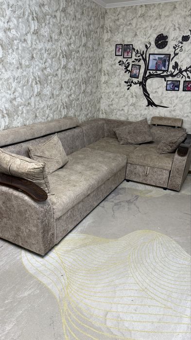 Продаётся угловой диван