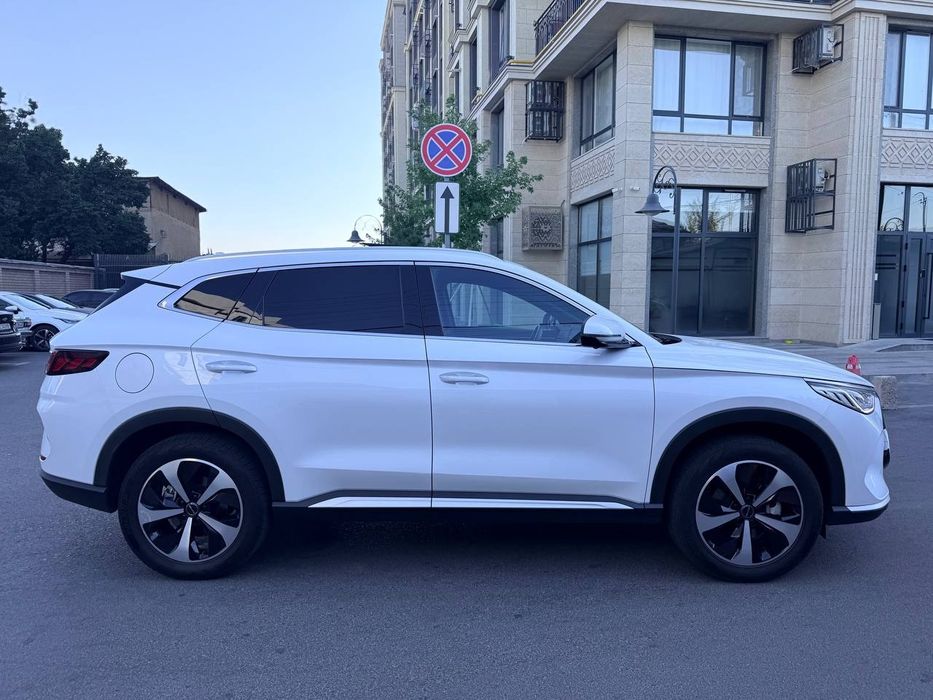 Byd song plus pro  hybrid