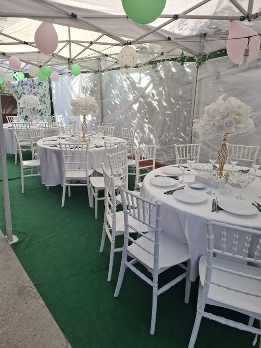 Închirieri pavilioane, mese , scaune chavary,covor,vesela completa!