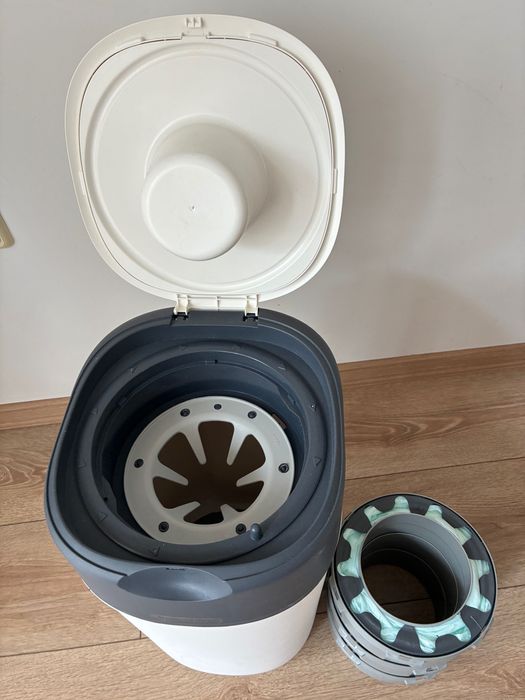 Кошче за памперси Томи Типи