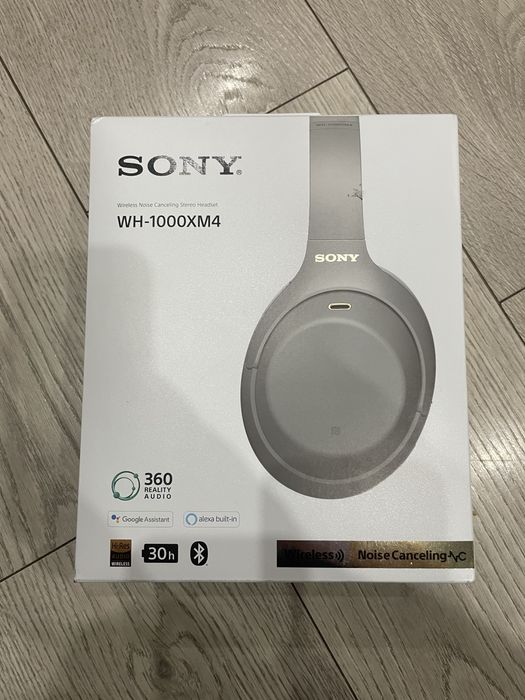 Sony WH-1000XM4.