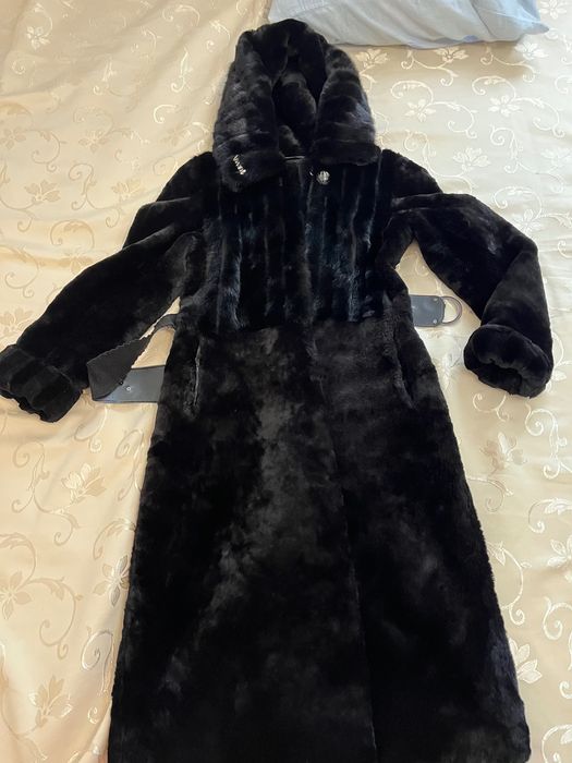 Продается шуба полу норка
