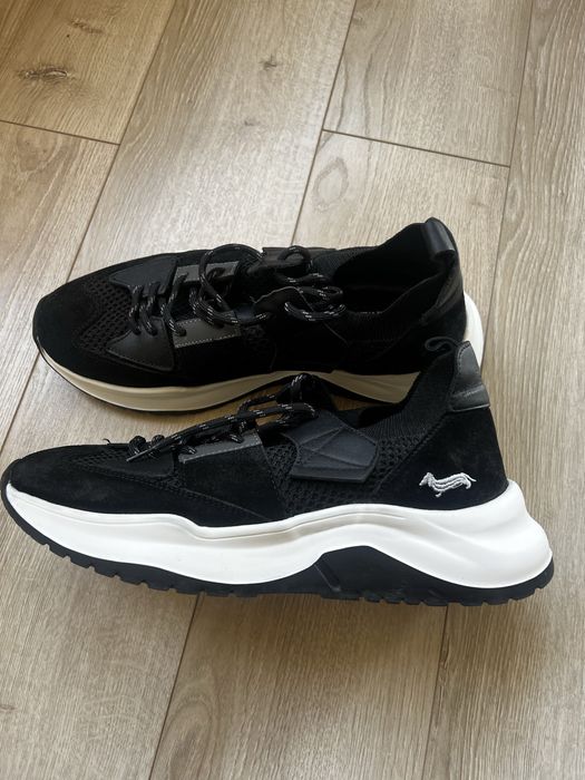 Мъжки обувки 42 номер