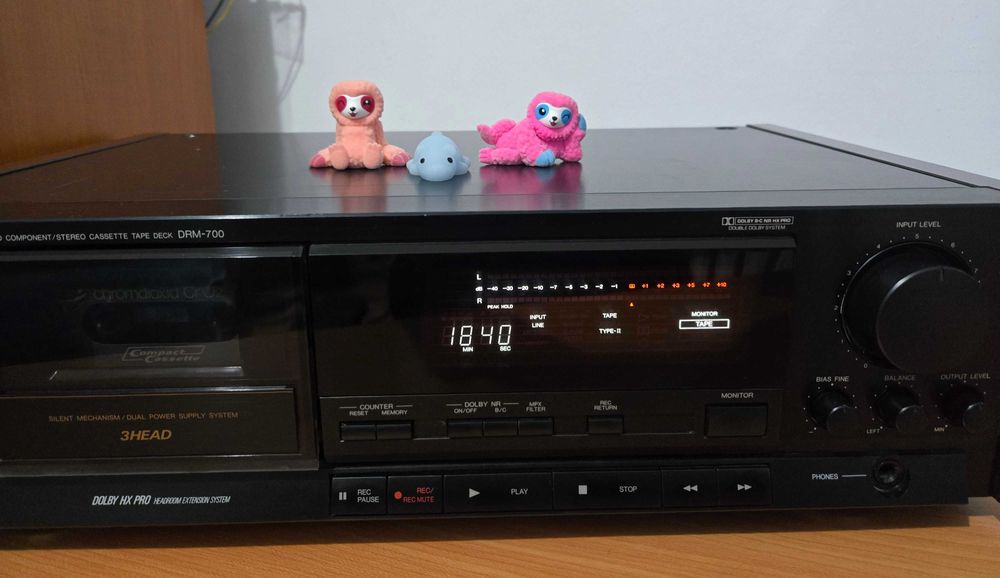 Deck DENON DRM-700 laterale lemn-mahon