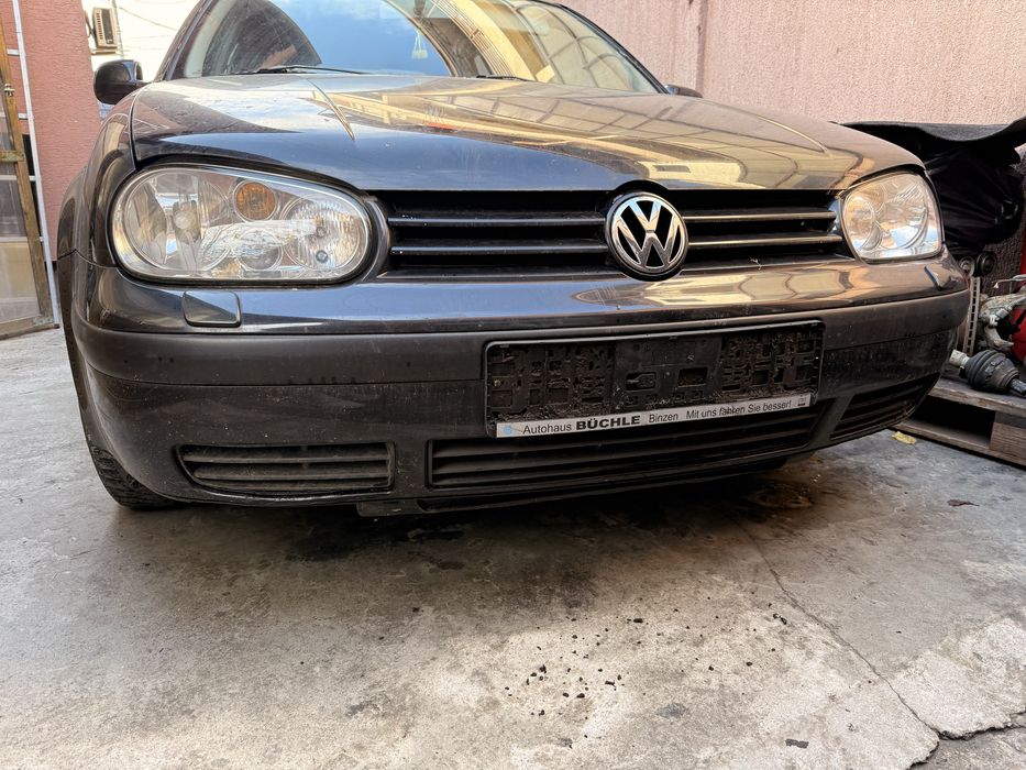 Bara fata aripa capota faruri vw Golf 4 LC9Z