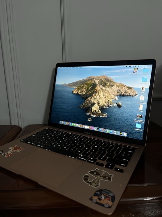 Macbook Air 13. 2020