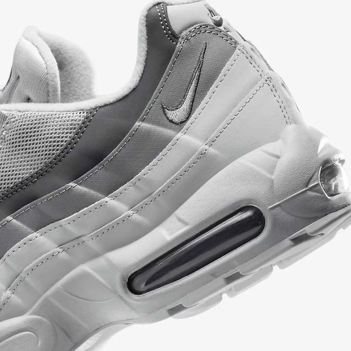 Nike - Air Max 95 'Triple Grey' номер 46 мъжки Оригинал Код 3309