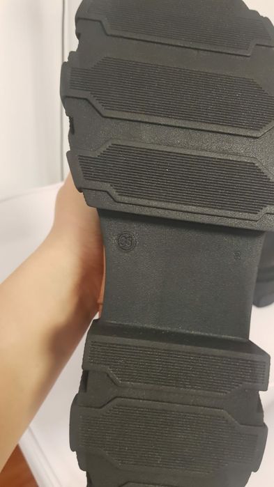 Vand adidasi arch marimea 38