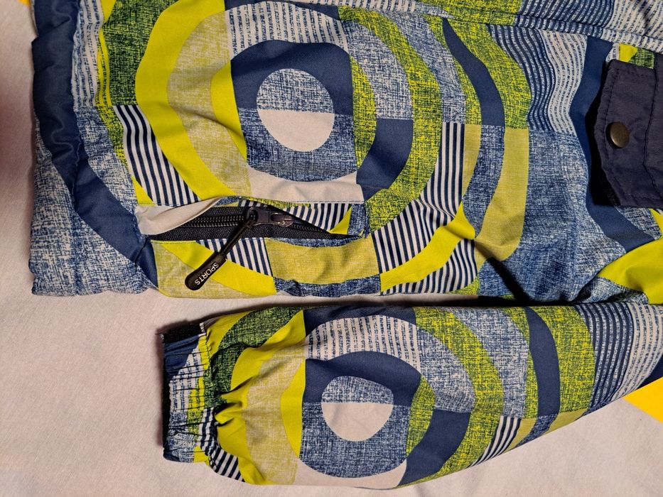 Детски якета - BENETTON; Sinsay 128 см.; M.Y.S 122-128