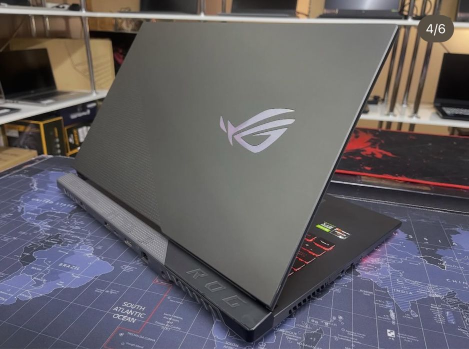 Asus ROG Strix G17 - Ryzen 7-4800H/16GB/512GB/RTX3050