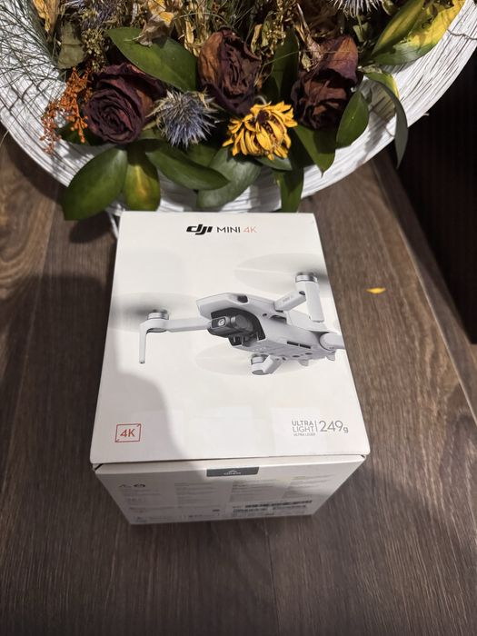 Drona dji mini 4K