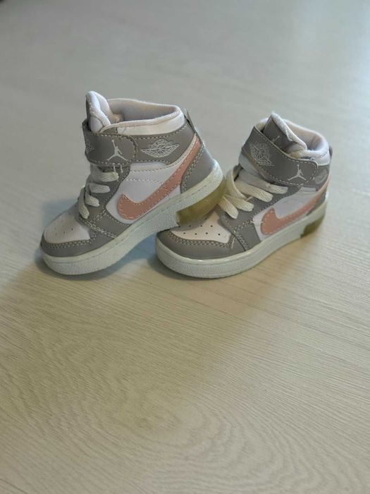 Детски маратонки