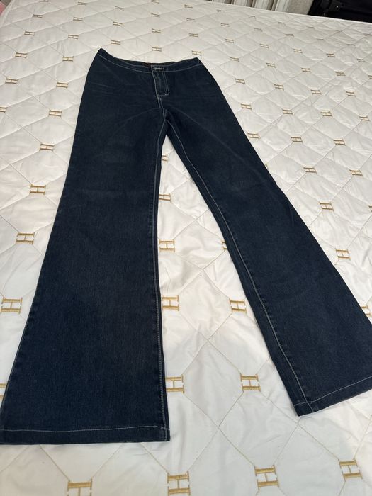 Продам джинсы 2000