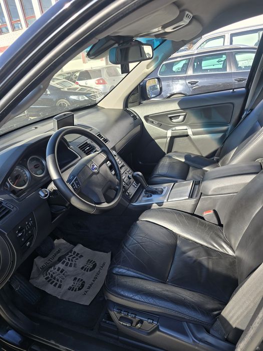 Volvo Xc 90  Ocazie!  Euro5   7locuri  4x4    D5.  200cp Automat