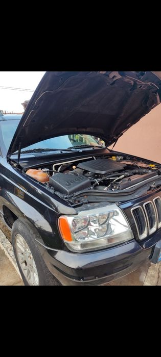 Jeep grand cherochee WJ laredo