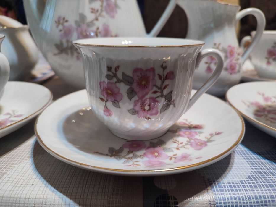 Нежен сервиз на Китка - Нови пазар