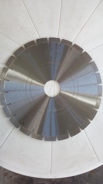 продавам дискове за рязане на камък,гнайс,гранит.