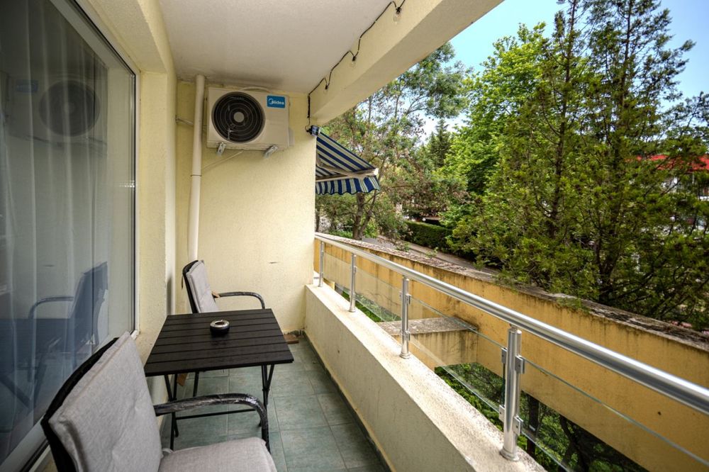 Дава се под наем Двустаен апартамент в к.к. Слънчев бряг - 60 кв.м за 127.5 € - Снимка #7