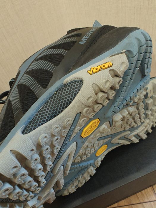 Кросовки MERRELL. Размер 37.5. Вьетнам