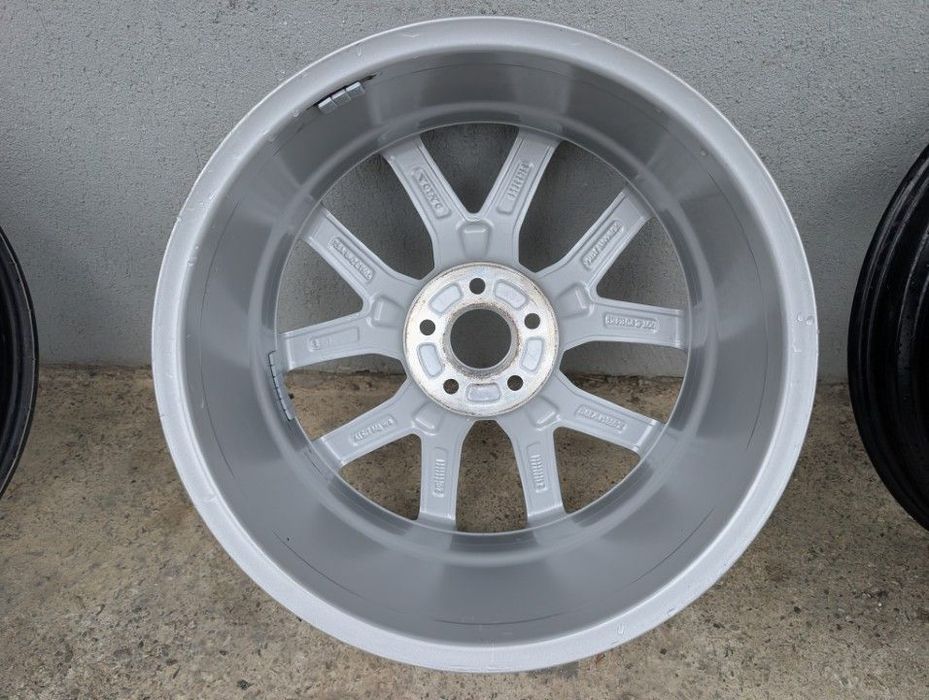 1x Janta 5 spite Y 18" 5×108 Volvo XC60 XC40 XC70 S90 V90 S60 V60 - 31423351