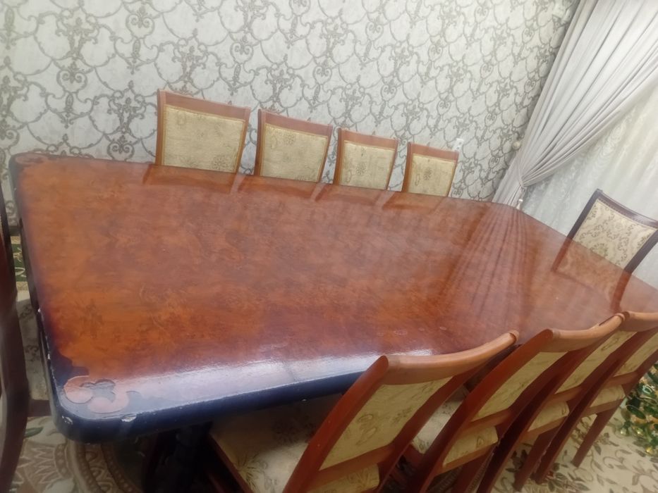 Стол стул, прихошка , кампьютер столи сотилади