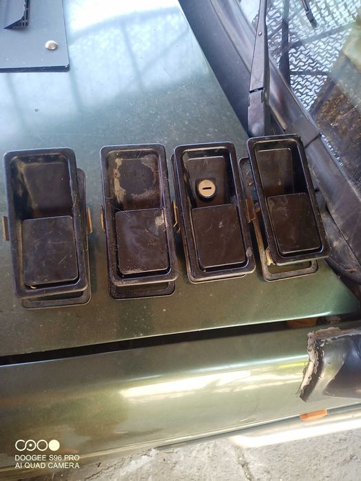 Внешние ручки Land Rover Discovery 1