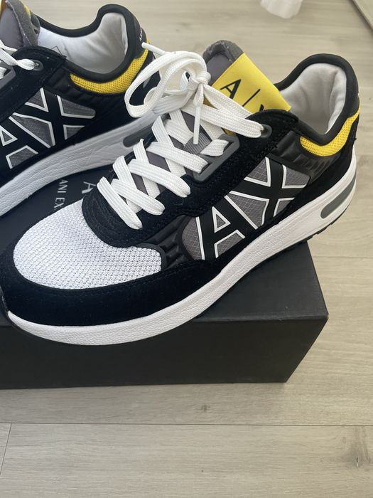 Adidasi armani exchange 42