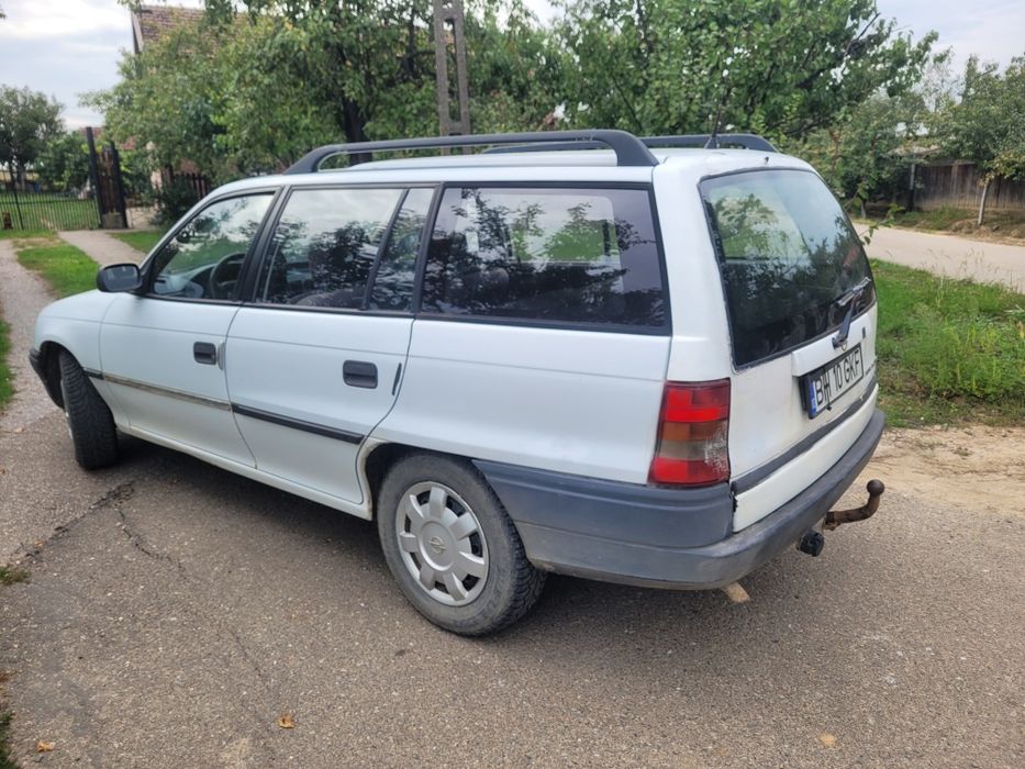 Opel astra f de vanzare.