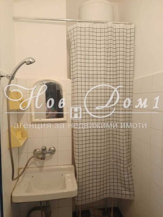 Дава се под наем Четиристаен апартамент в Варна, Чайка - 86 кв.м за 612 € - Снимка #13