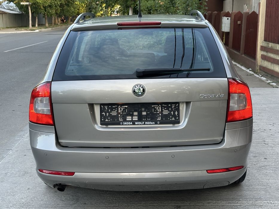 Skoda Octavia 2011 1.2TSi  204.000KM