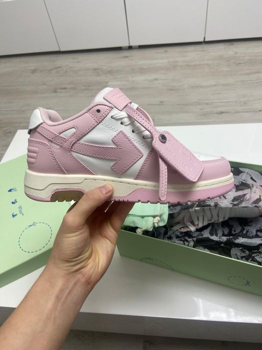 Off-White out of office pink
