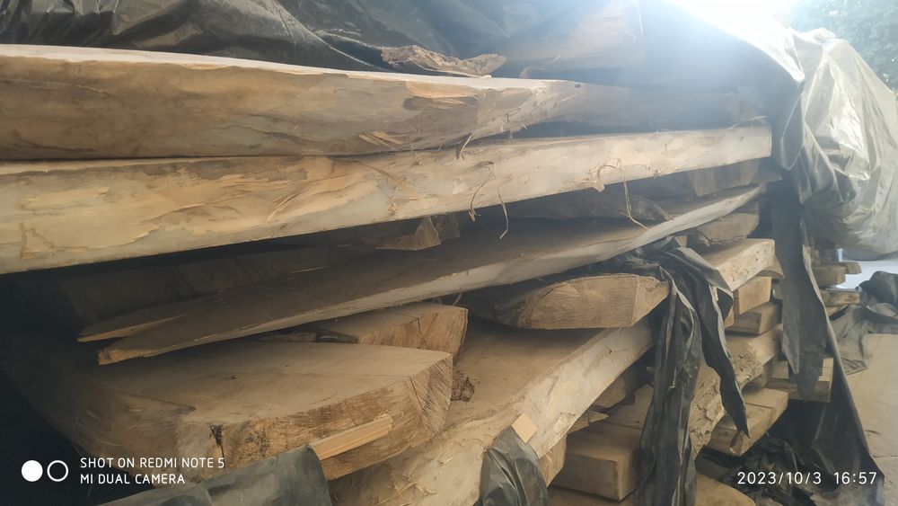 Yong'oq taxta sotiladi sifatli