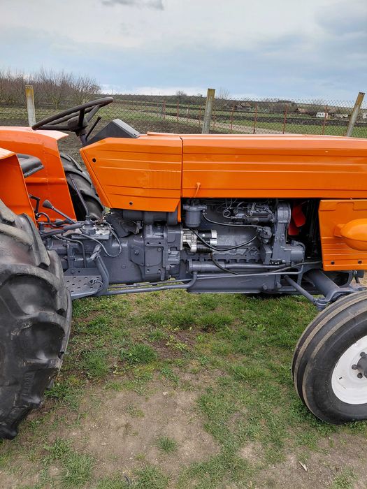 Vand tractor utb 550