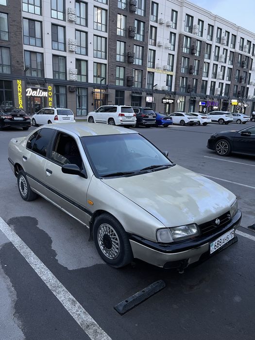 Nissan primera p10 на полном ходу