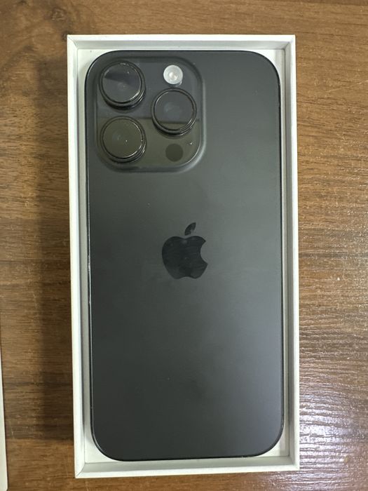 Apple iPhone 16 pro