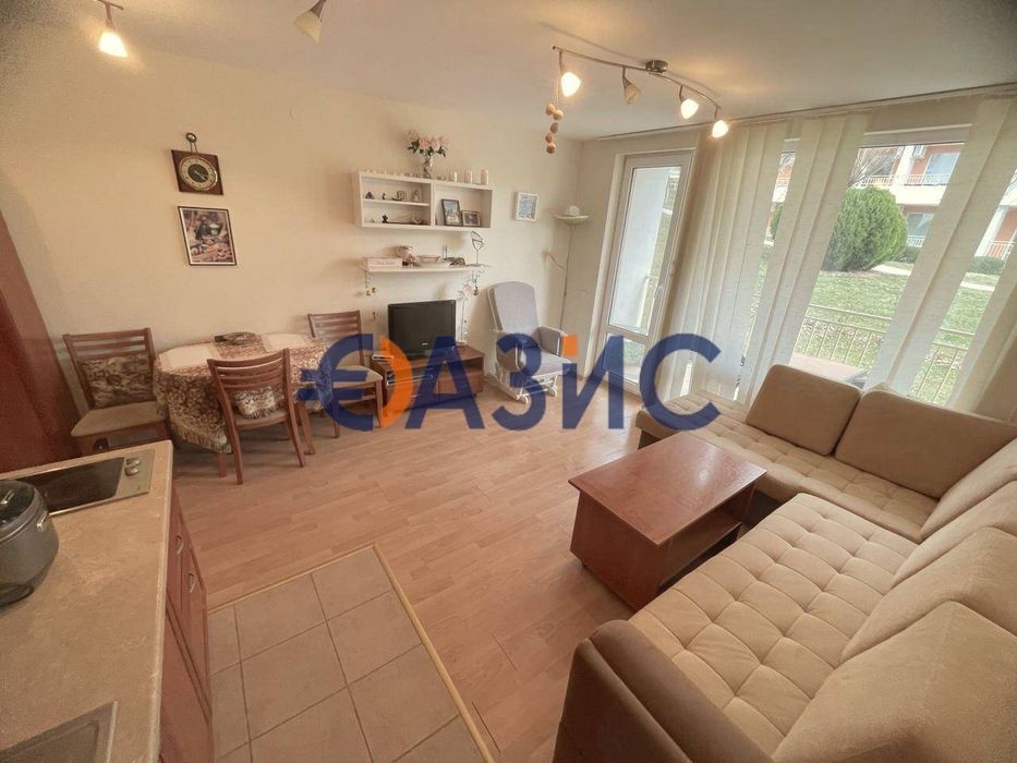 Продава се Едностаен апартамент в Свети Влас - 40 кв.м за 1098 €/кв.м - Снимка #4