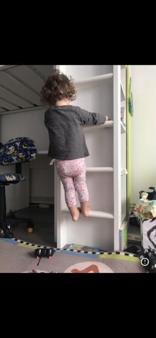 Pat ikea supraetajat