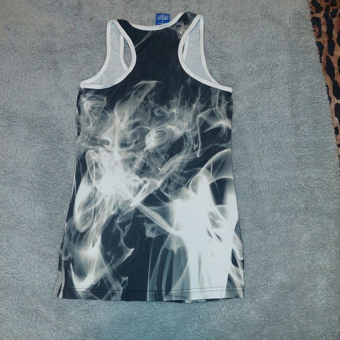Top adidas, Marime S
