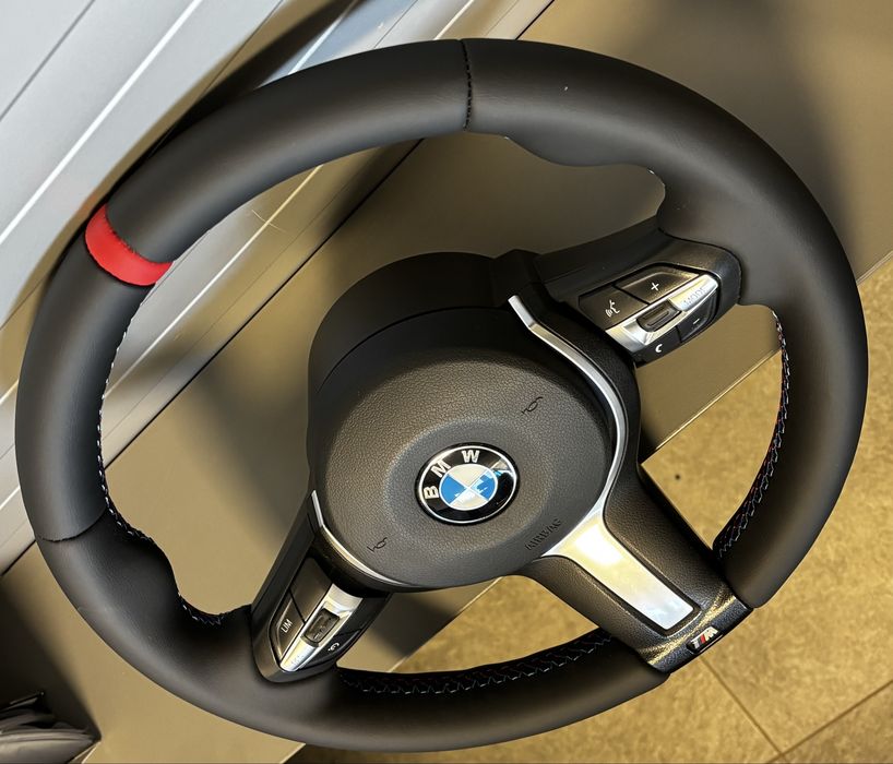 Volan M airbag rotund impecabil original Bmw seria 1 3 4 F20 F21 F20 F30 F32 F35 F31 cod 3074437 Bmw