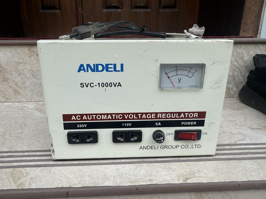 Andeli stabilizator svc-1000VA