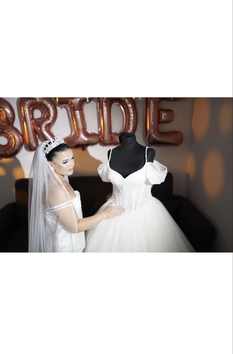 Rochie mireasa tip printesă