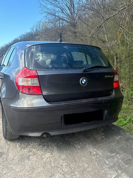 BMW Seria 1 E87 120d