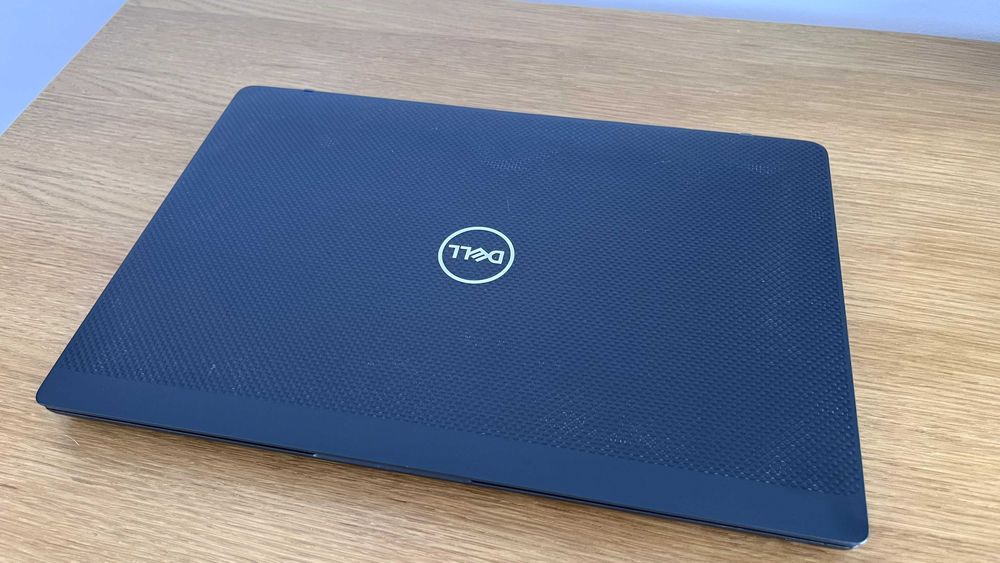 Dell Latitude 7400, i7, 16GB Ram, 512GB SSD, cu mouse + încărcător